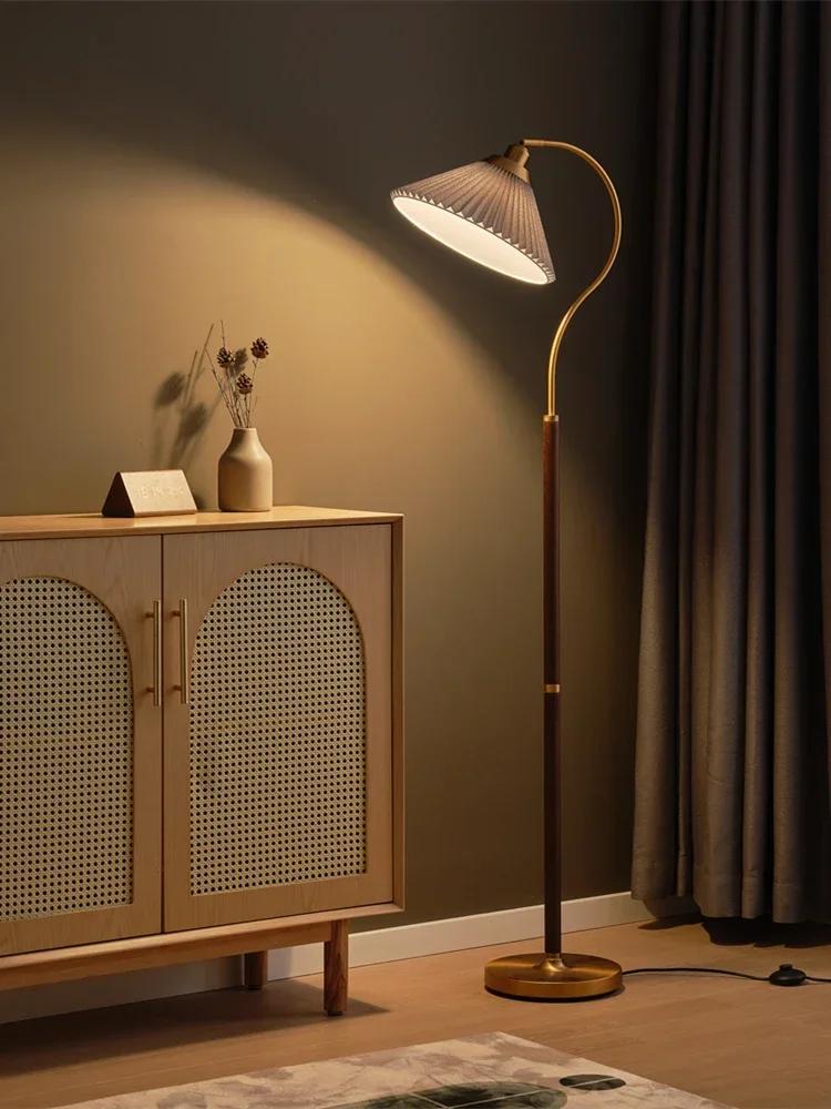 ��Ʈ�� �÷ξ� ����, �Ž� ħ�� ħ�� �� �̱� ����, �߰��� ũ..